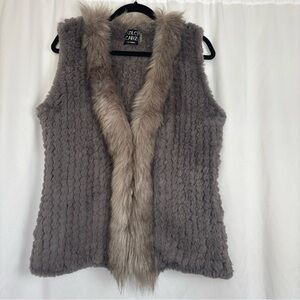 Dolce Cabo Faux Rabbit & Racoon Fur Grey Open Vest With Snaps Women's L Mobwife